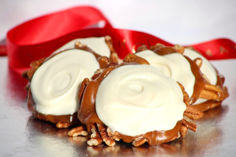 White Chocolate Pecan Paws
